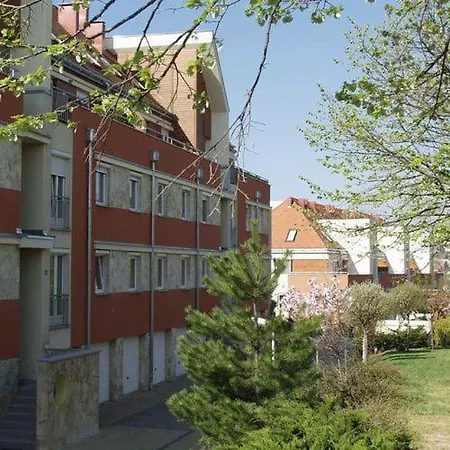 Apartment Csillagvirag Pecs